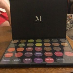 Morphe palette